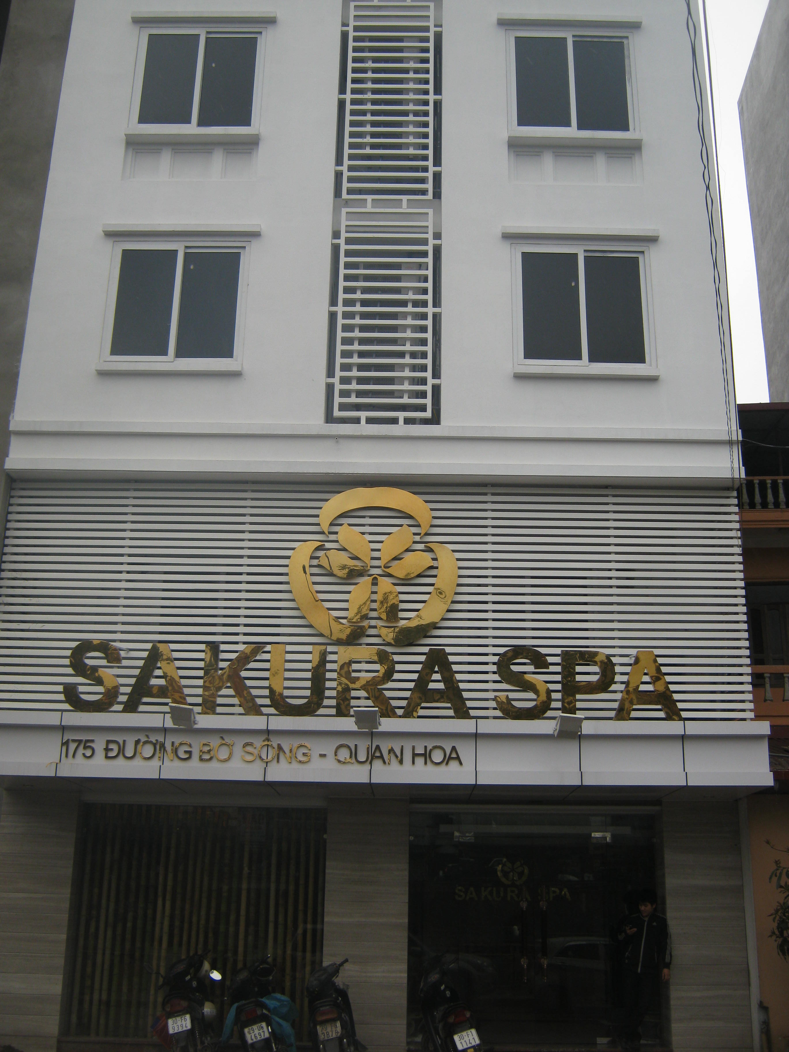 Sàn Nhựa Giả Gỗ Cho Spa - Á Đông Floor .
