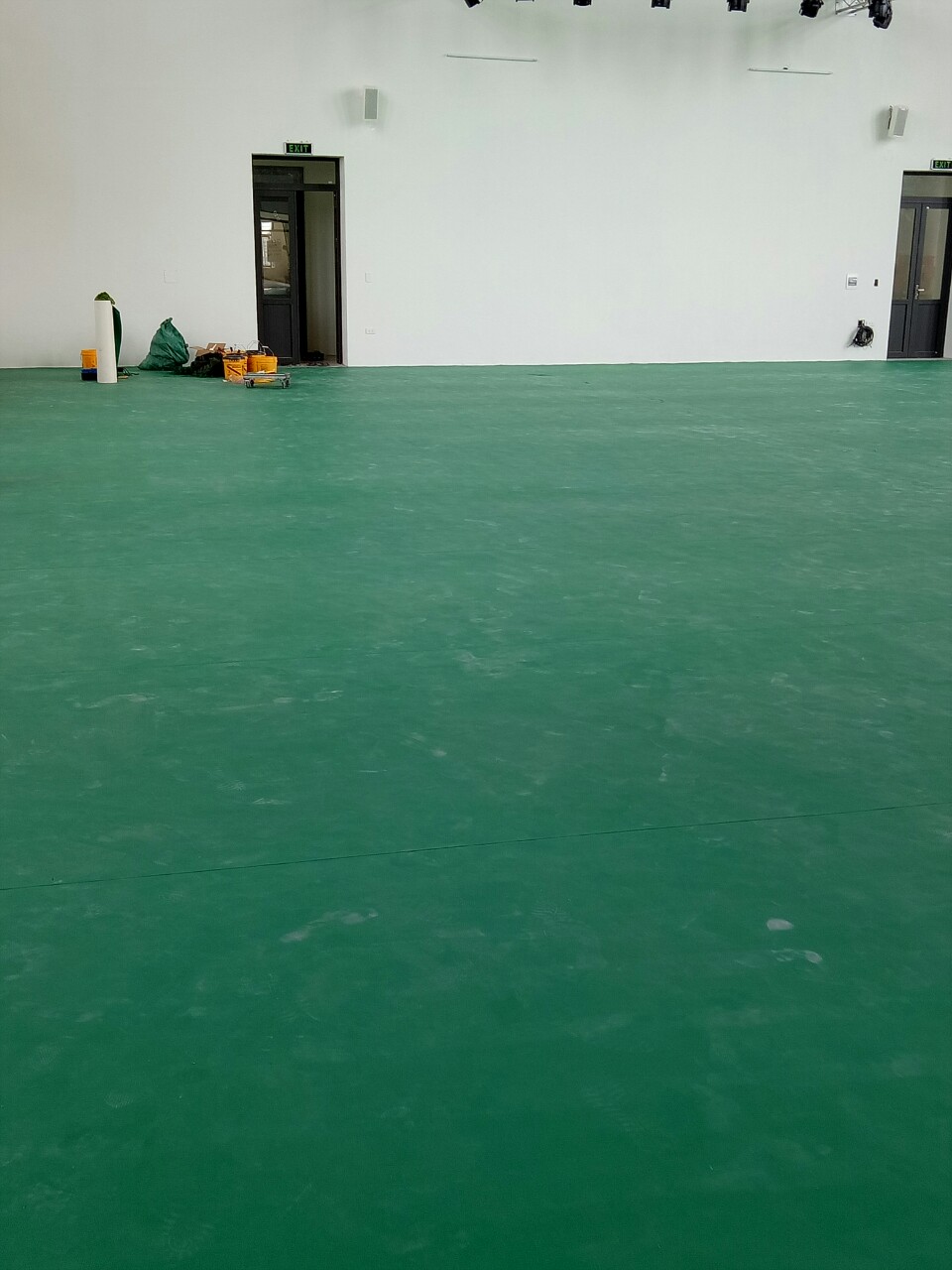 sàn vinyl thể thao